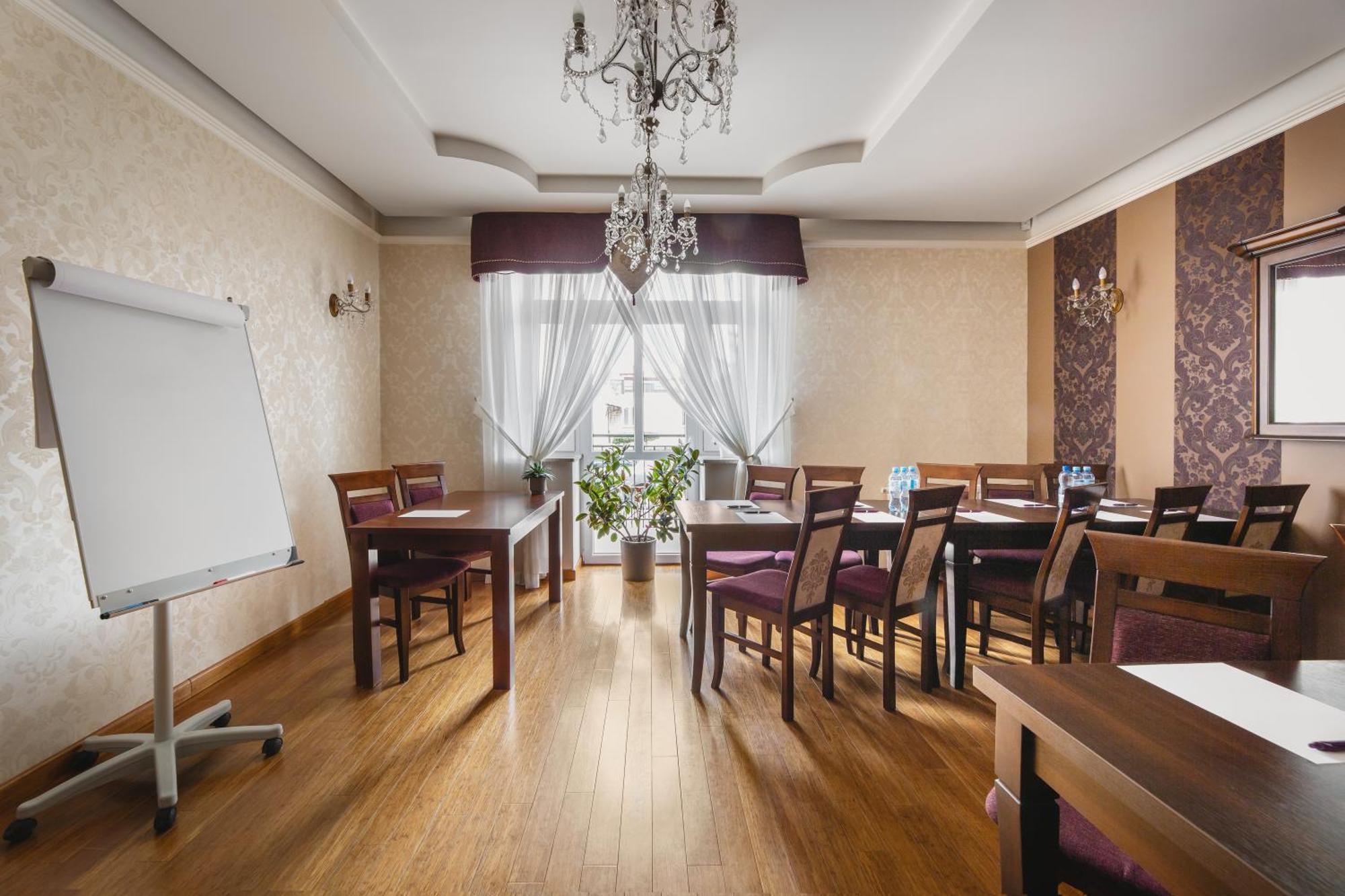 Paria Hotel Kudowa Zdroj Exterior photo